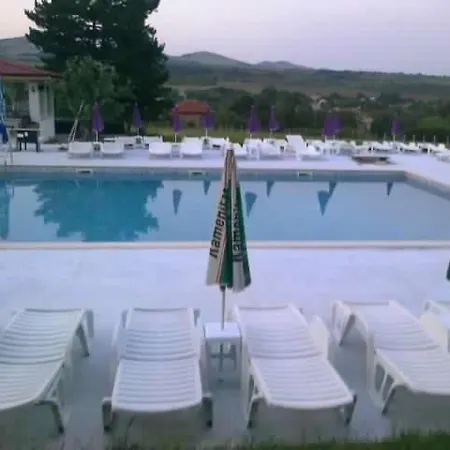 комплекс кремена Konukevi 3*